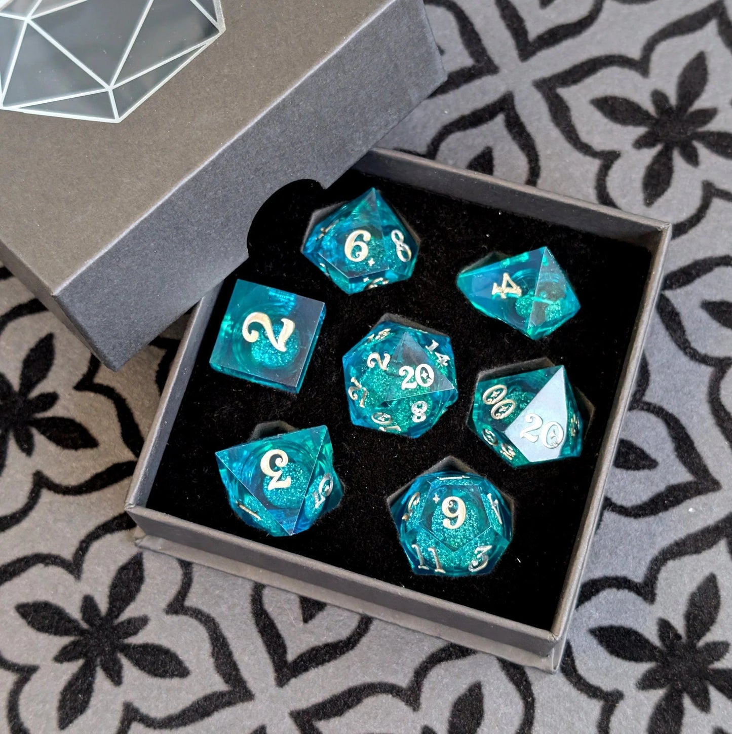 Layered Teal - 7-Piece Liquid Core Sharp Edge Dice Set