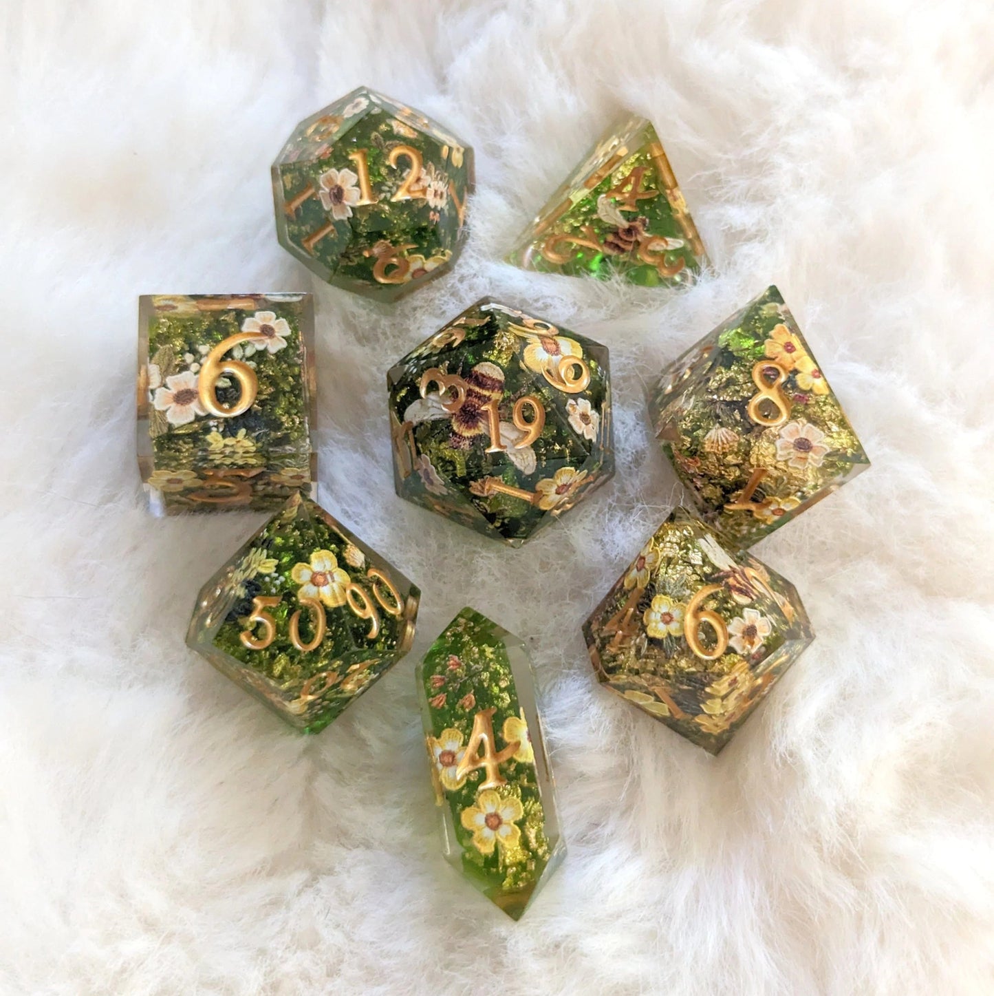Verdant Sanctuary - 7 piece sharp-edge dice set - The Fourth Place