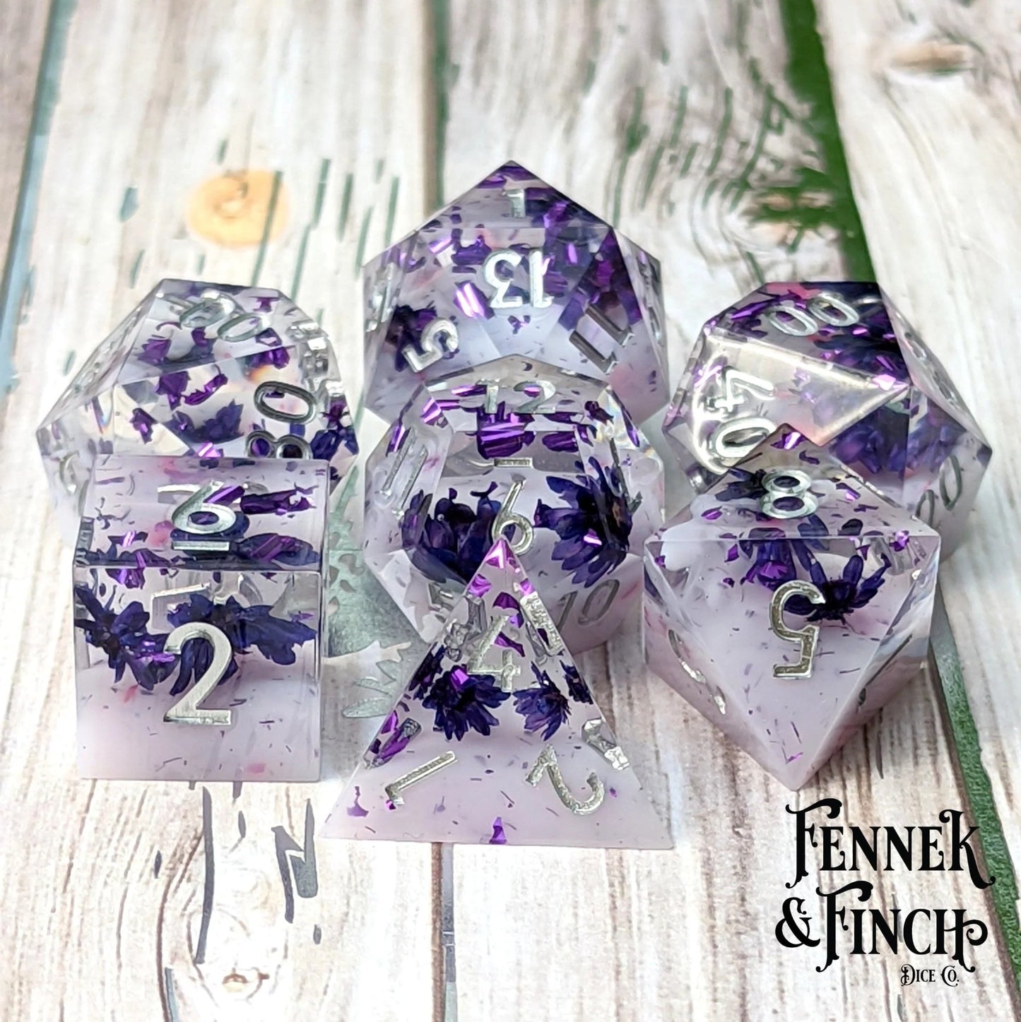 Antidote - 7-Piece Sharp Edge Dice Set