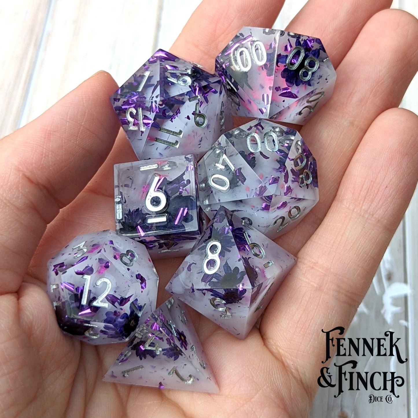 Antidote - 7-Piece Sharp Edge Dice Set