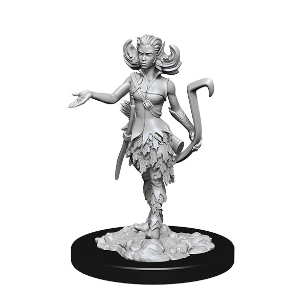 D&D Nolzur's Marvelous Minis: Wave 15 - Autumn Eladrin & Summer Eladrin