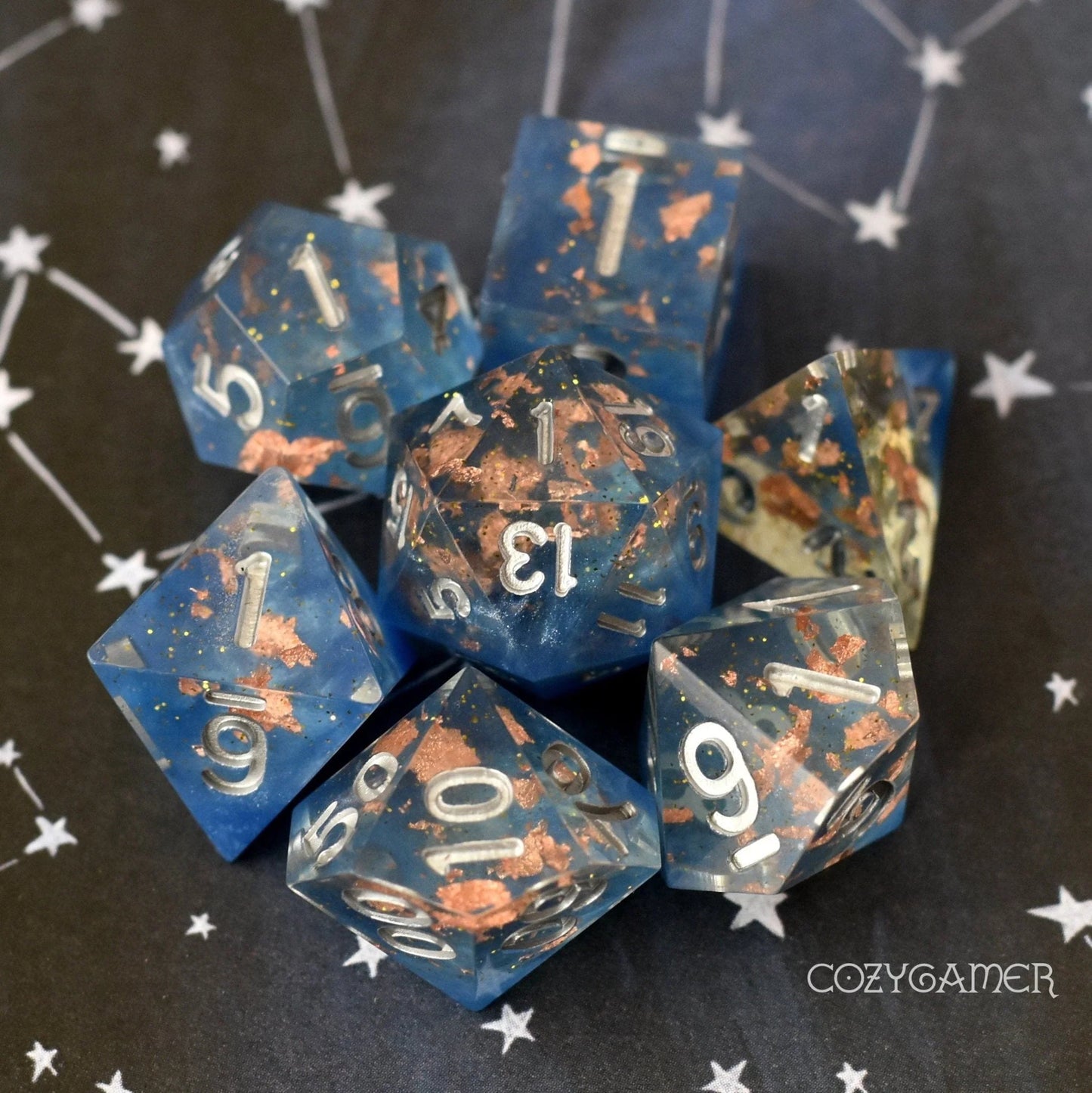 Cloud Palace – 7-Piece Sharp Edge Dice Set