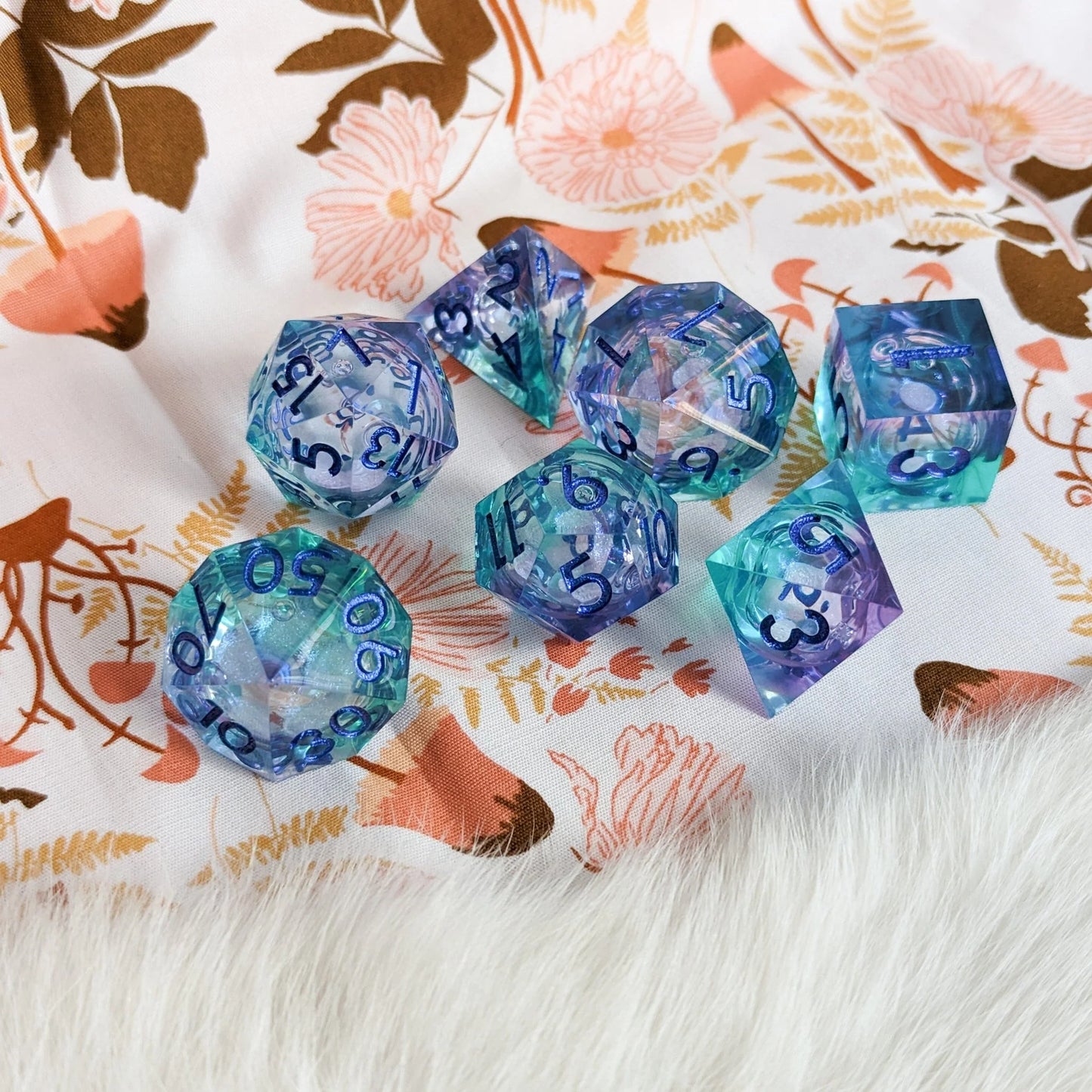 Cyan & Purple - 7-Piece Liquid Core Sharp Edge Dice Set