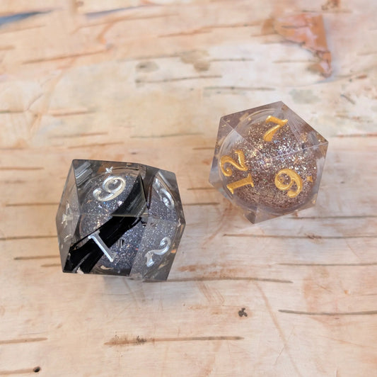 Hope and Fear Feather Inclusion - Sharp Edge Rhombic Liquid Core D12 Set