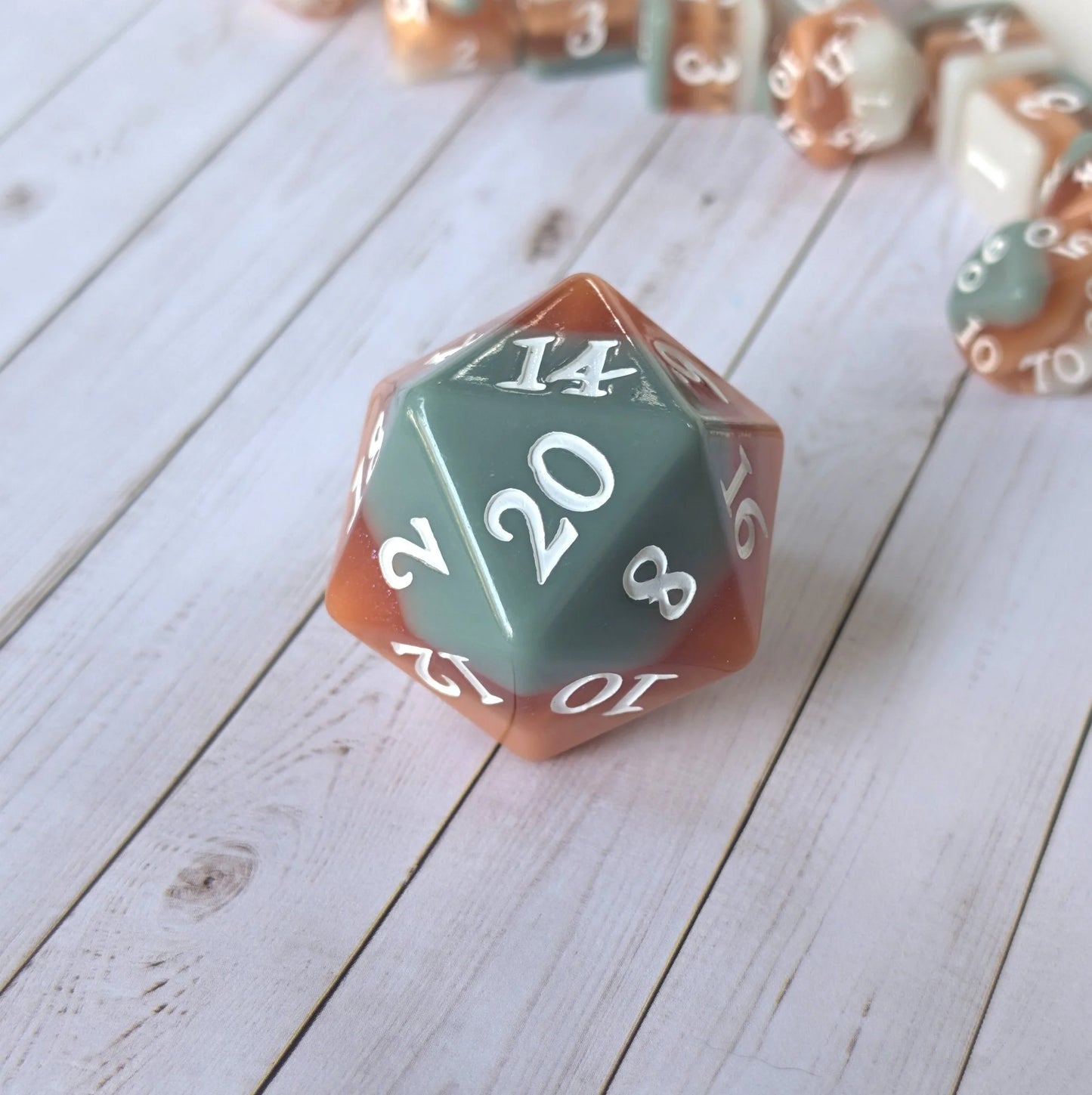 Horizons Large D20