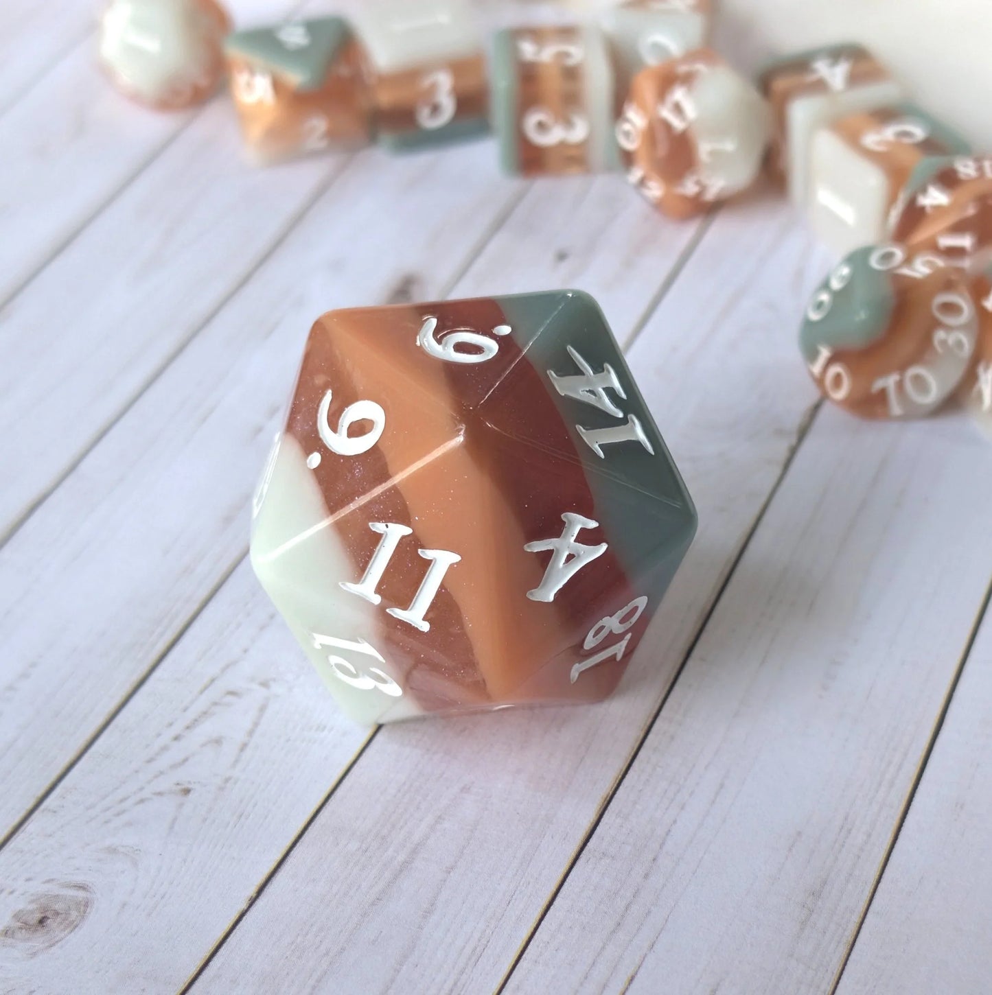 Horizons Large D20