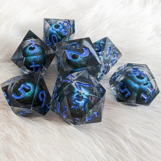 Moving Eye - 7 piece liquid core sharp - edge dice set - The Fourth Place