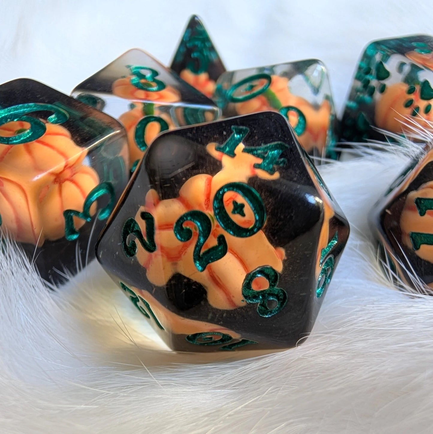 Pumpkin Inclusion - 8-Piece Dice Set