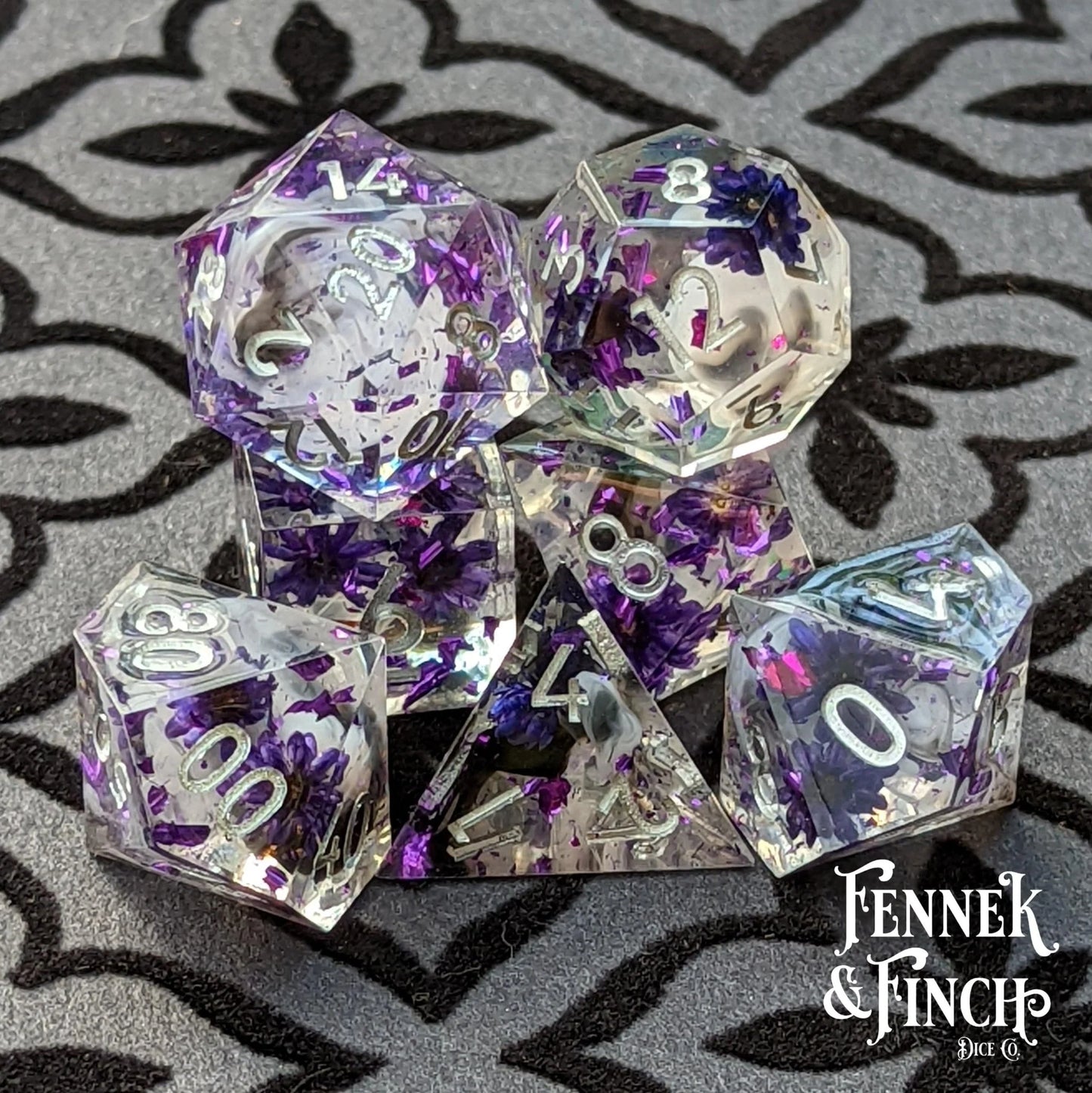 Purple Flower - 7-Piece Sharp Edge Dice Set