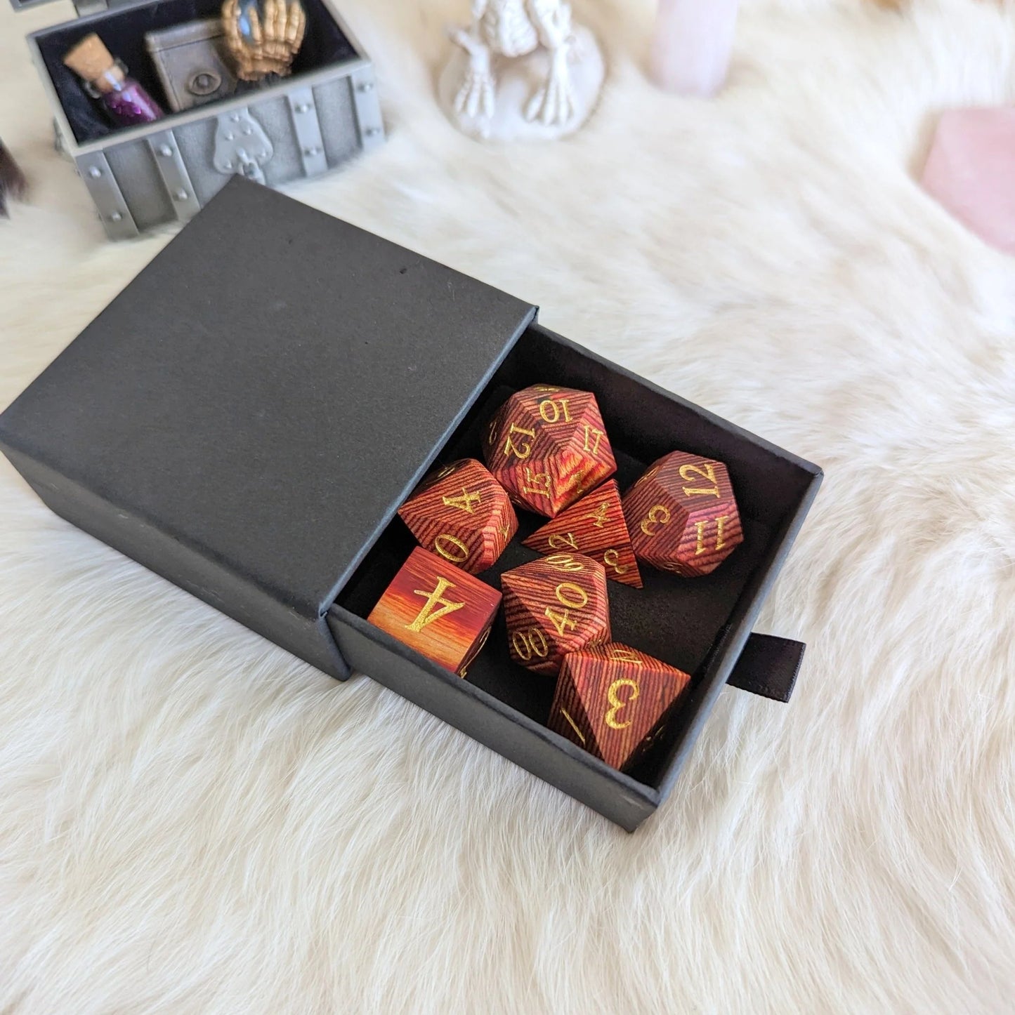 Red and Brown Stripe - 7-Piece Layered Wood Dice Set