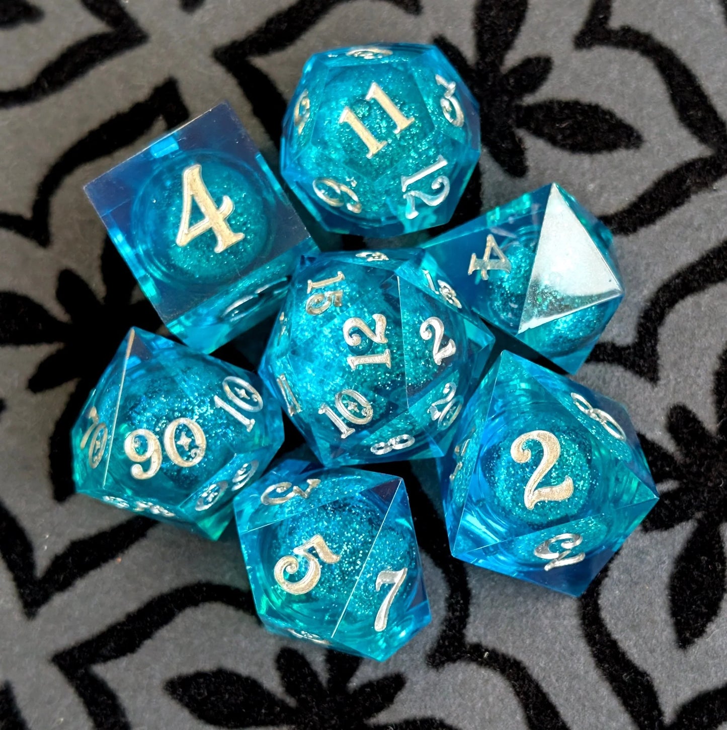 Layered Teal - 7-Piece Liquid Core Sharp Edge Dice Set