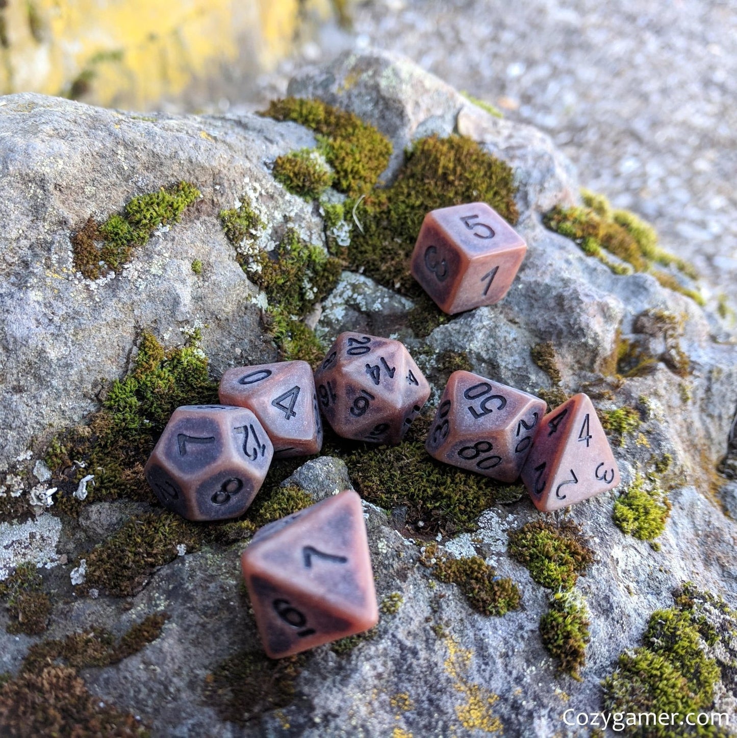 Aged Leather - 7 Dice Set - The Fourth Place