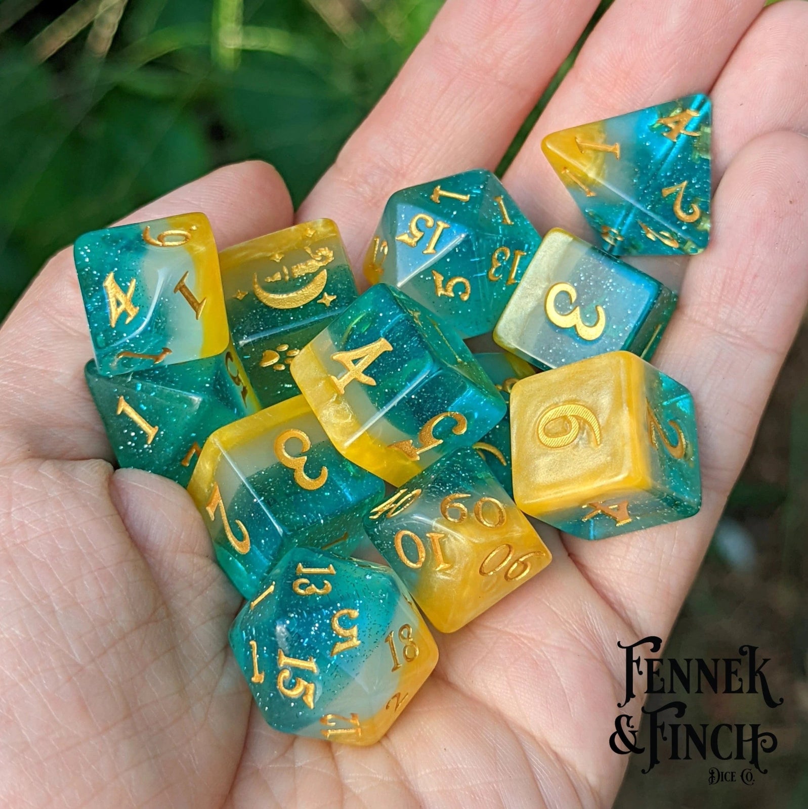 Beach Party - 8 Piece Dice Set - The Fourth Place