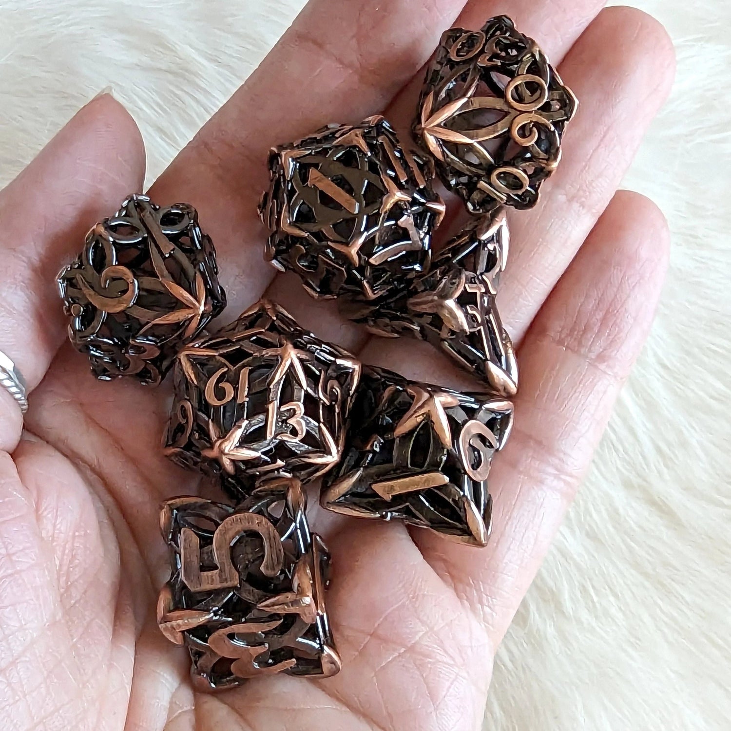 Celtic Knot (Copper) - 7 Piece Hollow Metal Dice Set - The Fourth Place
