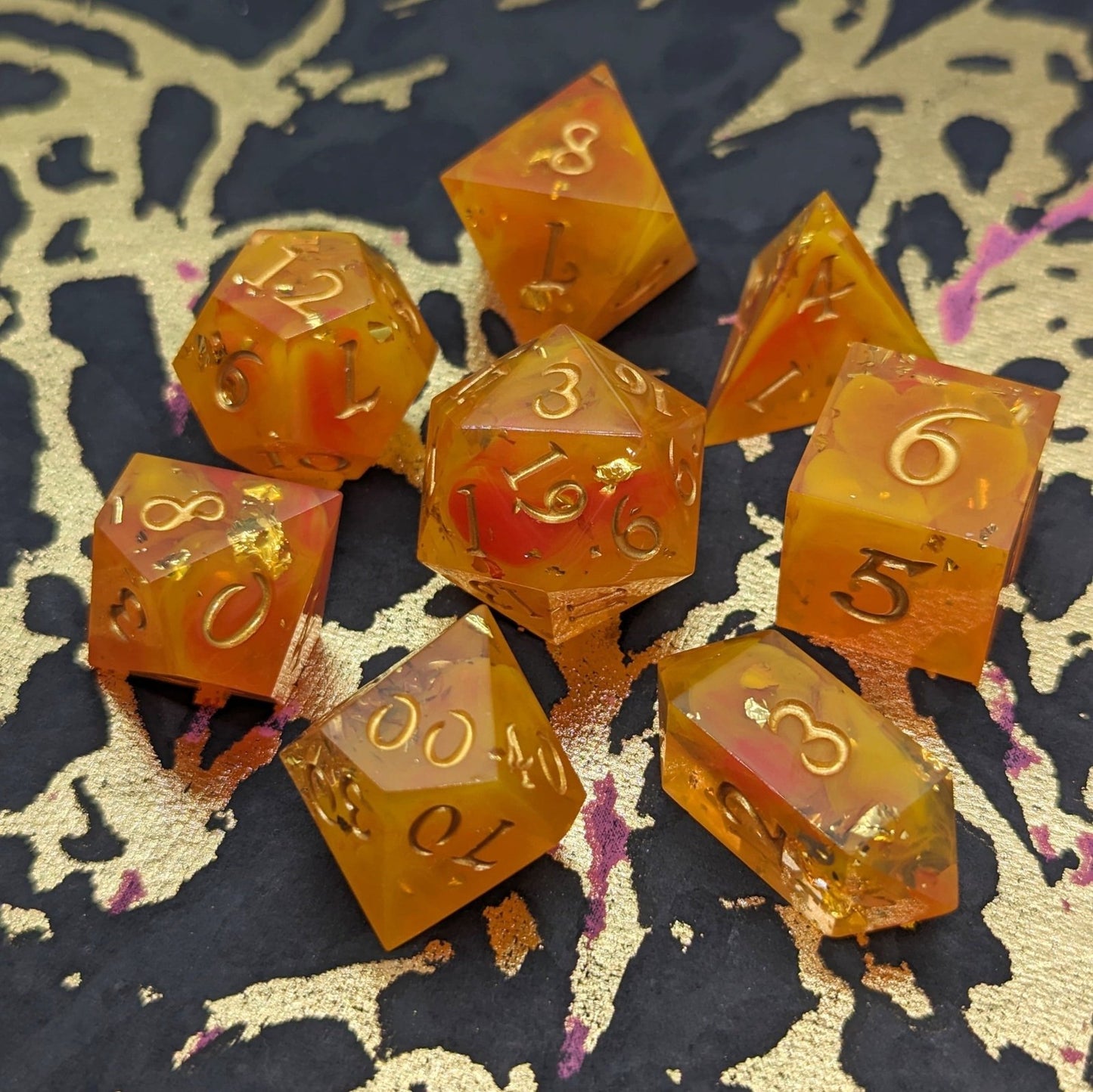 Flame Cast - 8 piece sharp-edge dice set - The Fourth Place