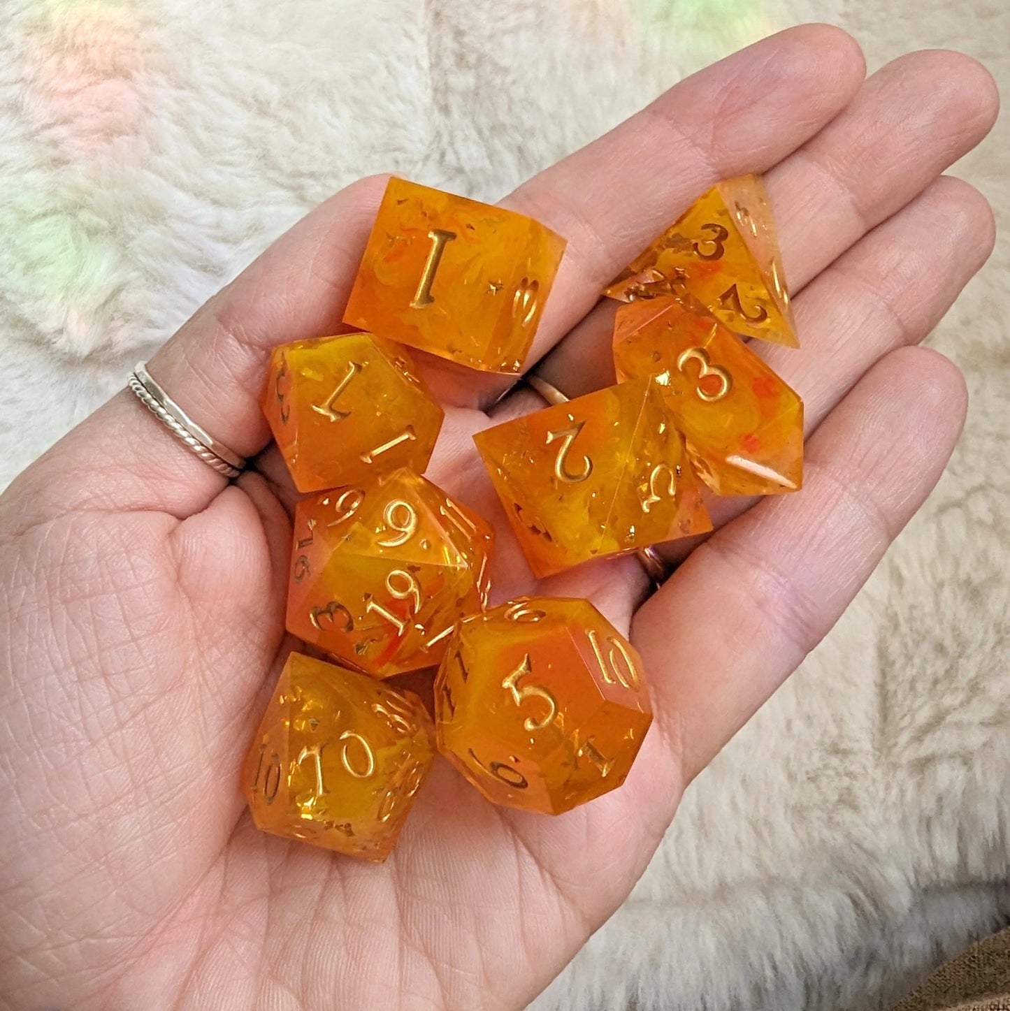 Flame Cast - 8 piece sharp-edge dice set - The Fourth Place