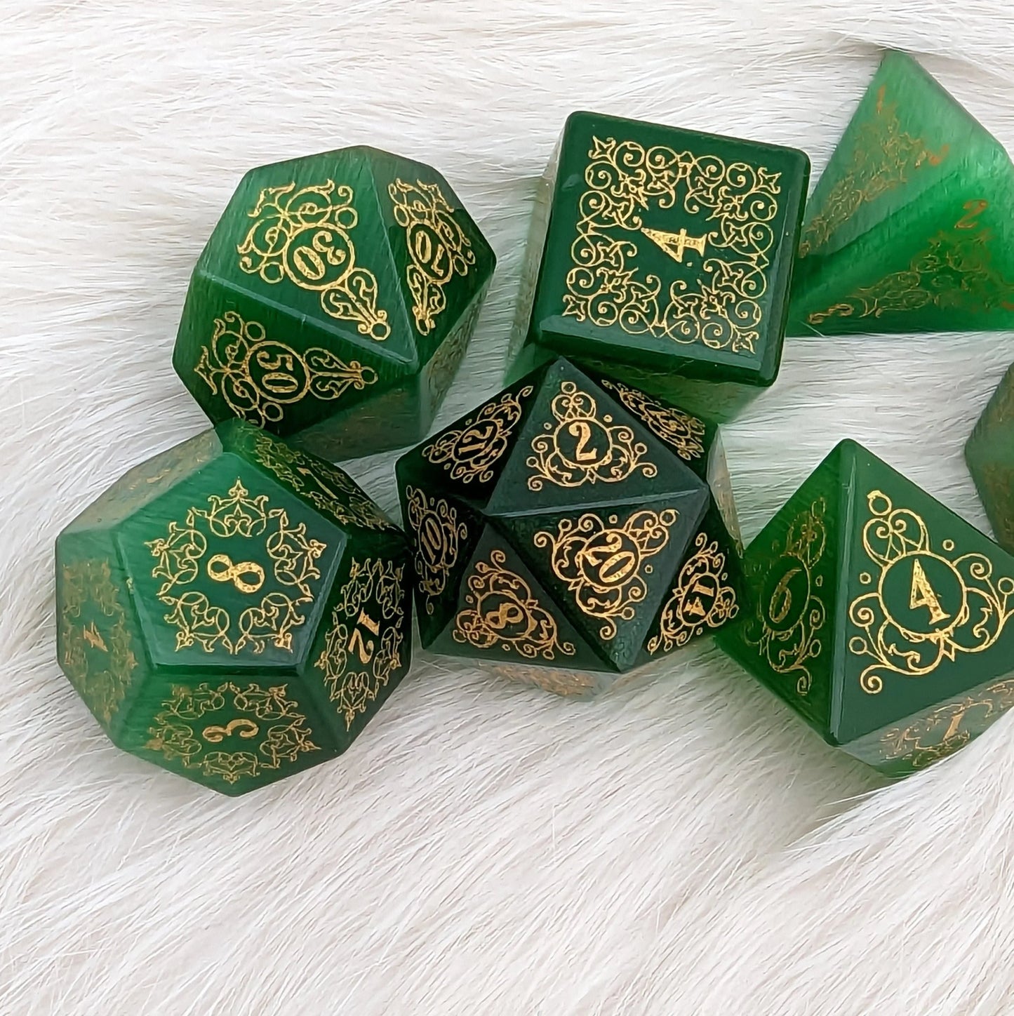 Garden Gate Green Cats Eye Gemstone - 7 Dice Set - The Fourth Place