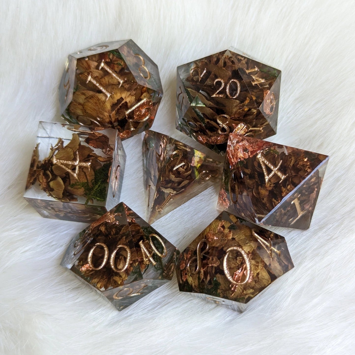 Pine Cones and Moss - 7 Dice Set (Sharp Edges) - The Fourth Place