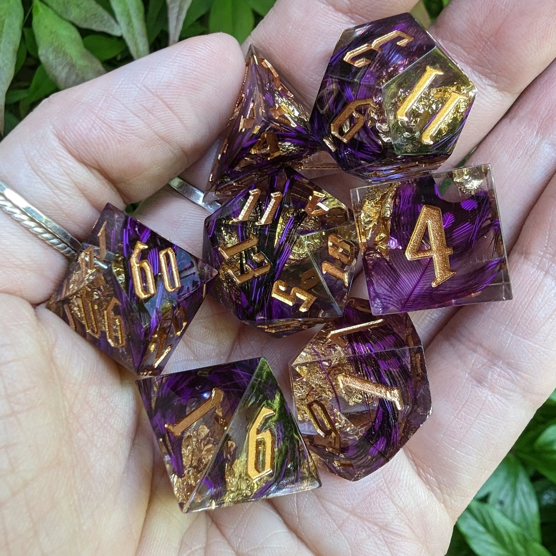 Purple Feather - 7 piece sharp-edge dice set - The Fourth Place