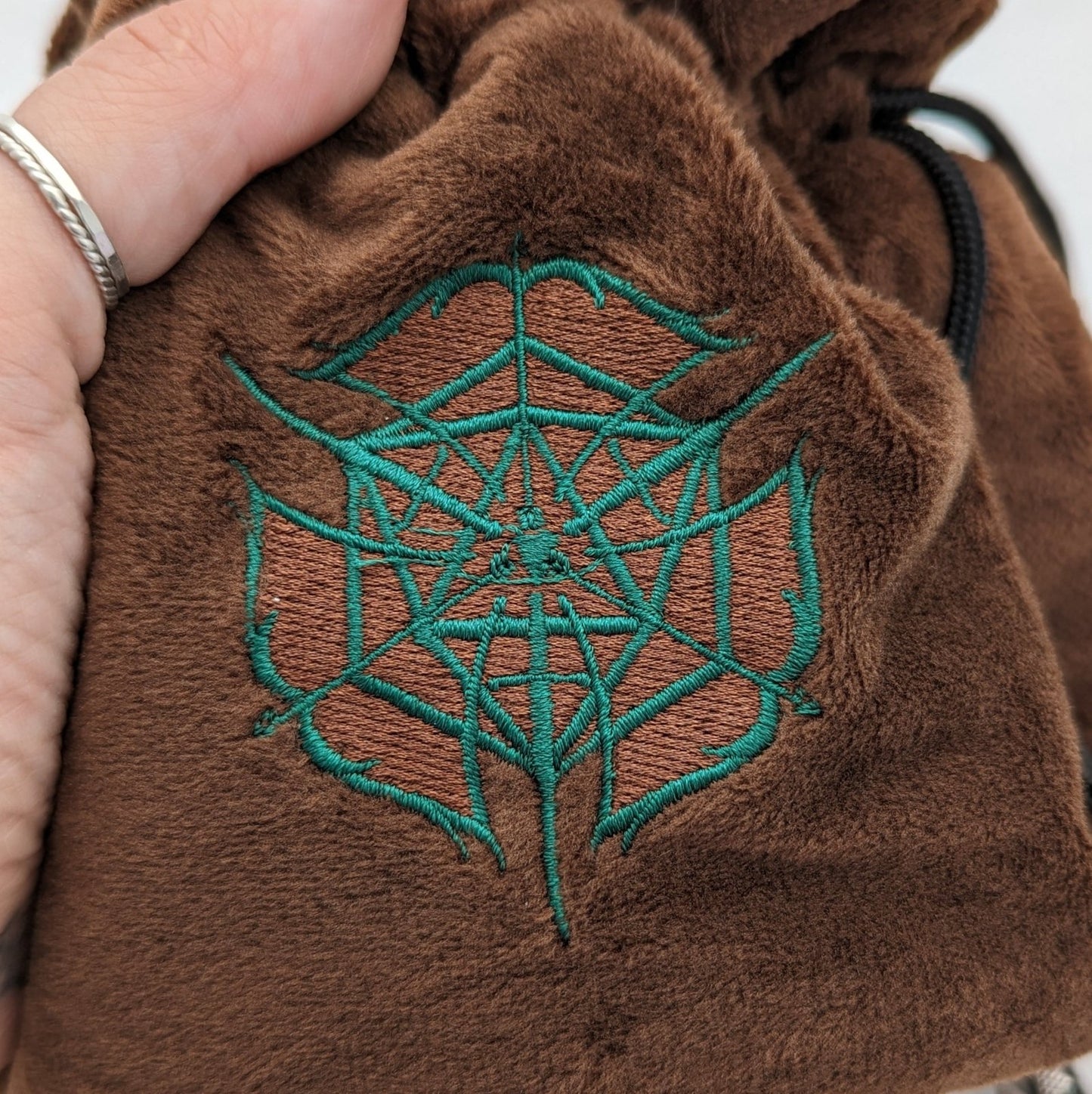 Ranger multi-pocket large dice bag (brown/green) - The Fourth Place